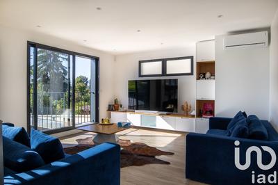 Maison de maîtres - 208 m² - 9 pièces