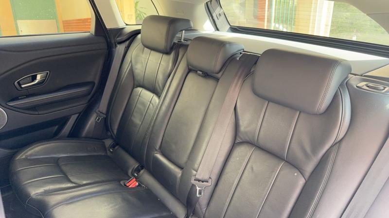 Land Rover Range Rover Evoque 2.0 Si4 241 Awd se - Automatique