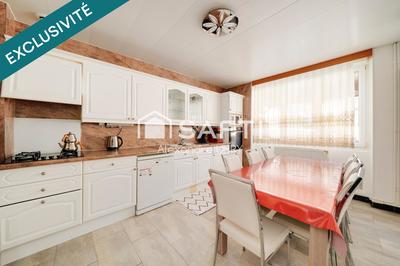 Maison - 150 m² - 5 pièces