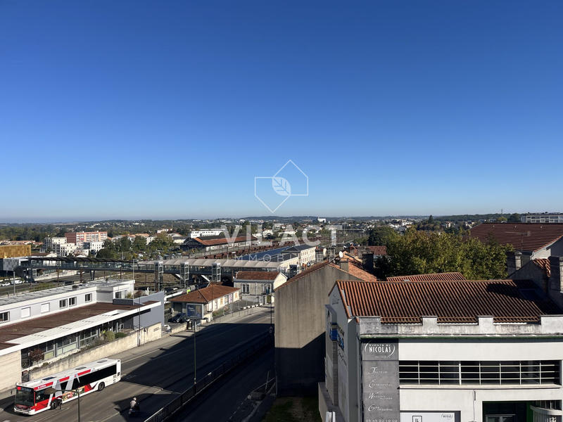 Appartement - 115 m² - 5 pièces