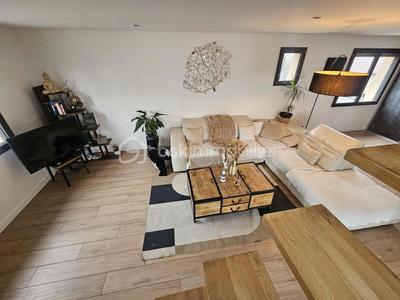 Maison - 140 m² - 4 pièces