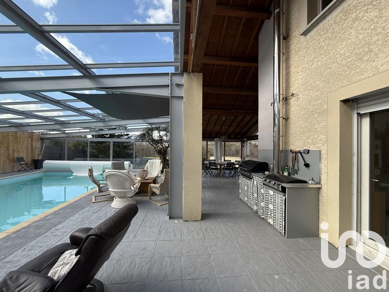 Maison - 166 m² - 7 pièces