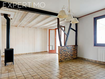 Maison - 92 m² - 6 pièces