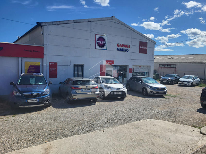 Maison - 420 m² - 5 pièces