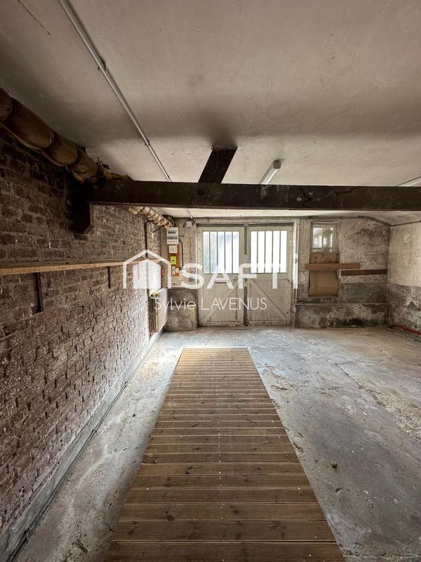 Maison - 180 m² - 7 pièces