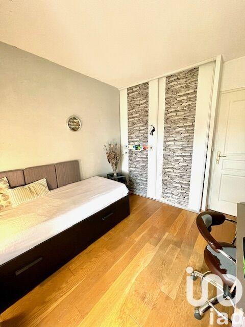 Appartement - 87 m² - 4 pièces