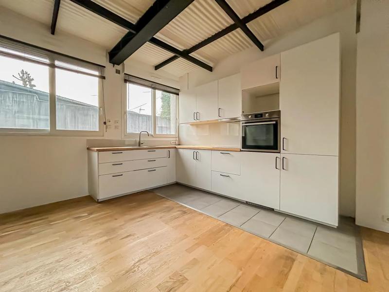 Maison - 140 m² - 4 pièces