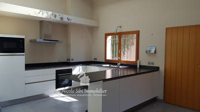 Villa - 170 m² - 5 pièces