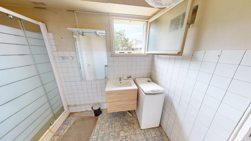 Maison - 216 m² - 8 pièces