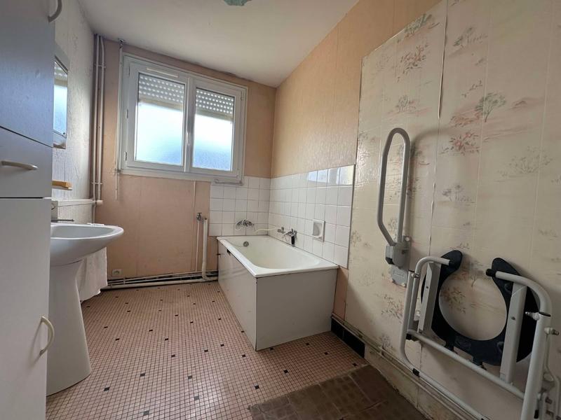 Maison - 83 m² - 4 pièces