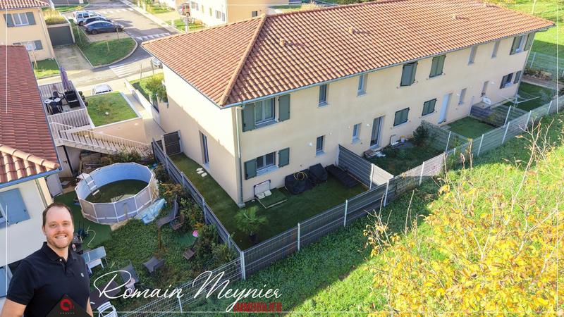 Maison - 92 m² - 4 pièces