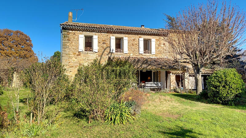 Mas - 228 m² - 10 pièces