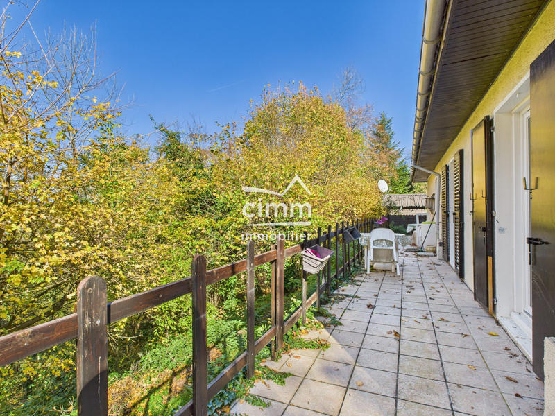 Maison - 110 m² - 4 pièces