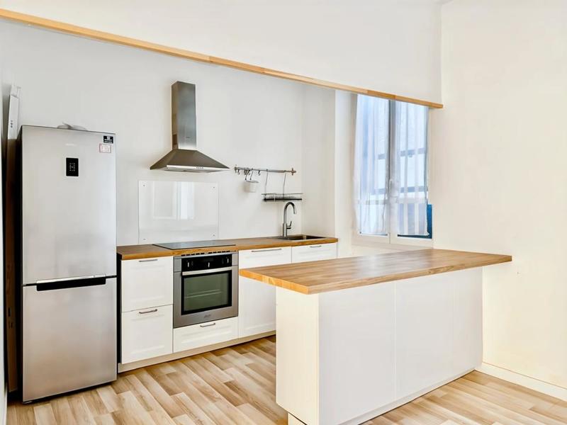 Appartement - 81 m² - 3 pièces