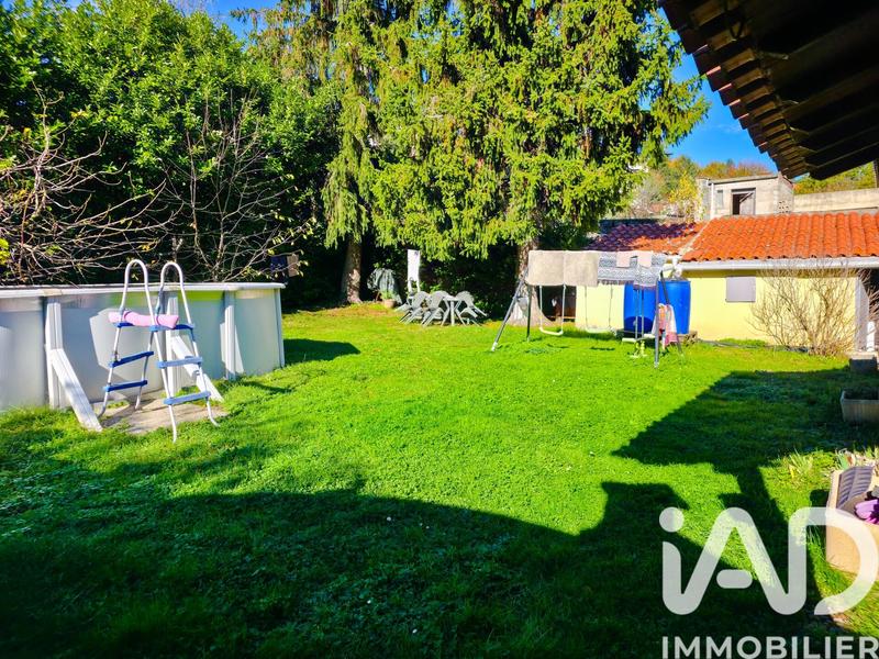 Maison - 180 m² - 5 pièces