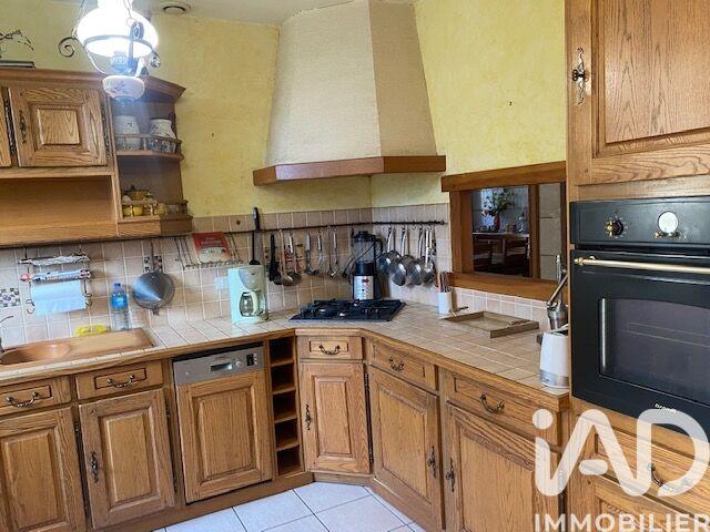 Maison - 182 m² - 7 pièces