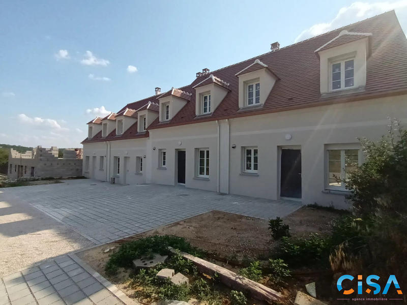 Maison traditionnelle - 85 m² - 4 pièces