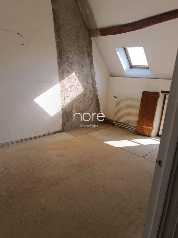 Maison ancienne - 220 m² - 7 pièces