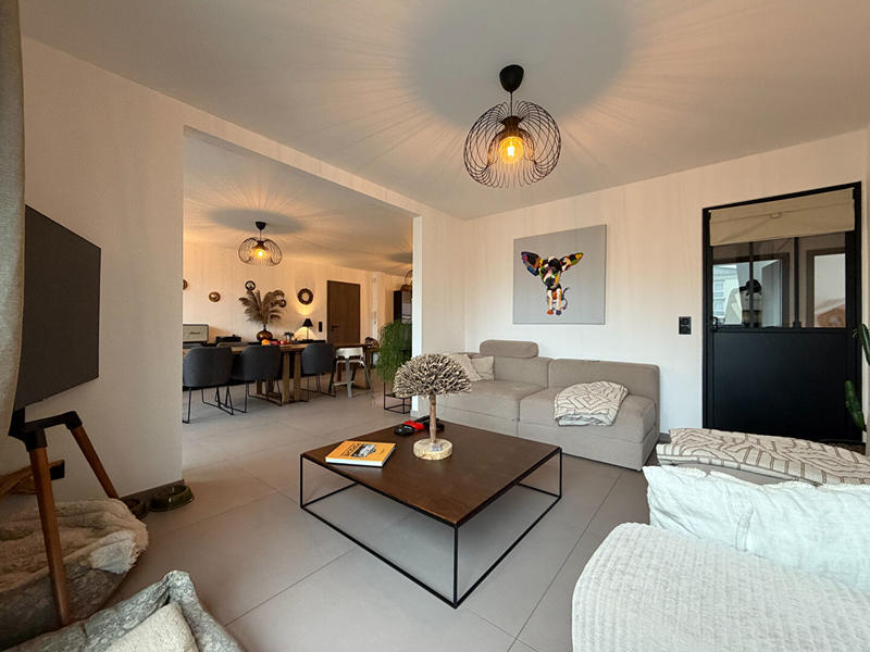 Appartement - 115 m² - 5 pièces