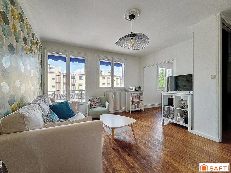 Appartement - 65 m² - 4 pièces