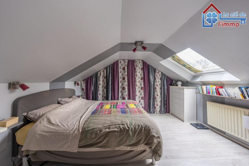 Maison traditionnelle - 120 m² - 7 pièces