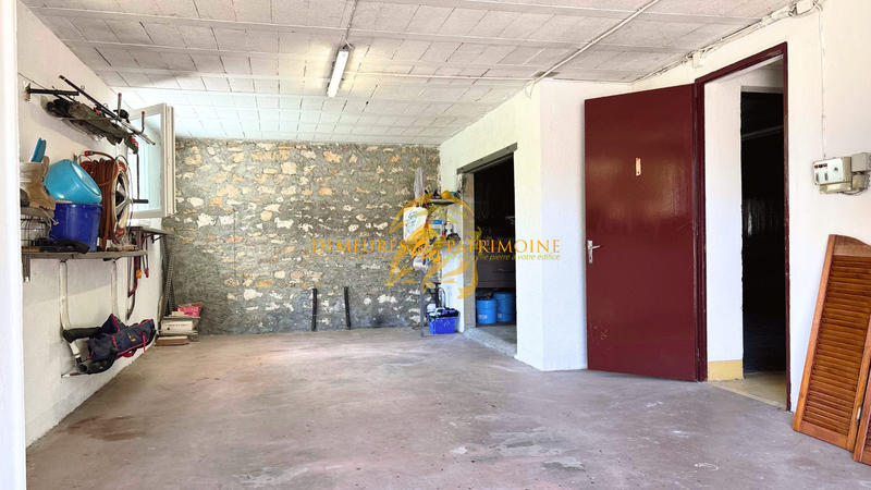 Maison - 105 m² - 4 pièces