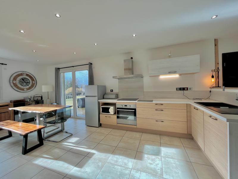 Appartement - 60 m² - 3 pièces