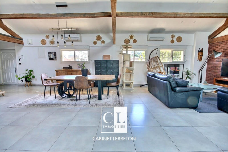 Loft - 174 m² - 4 pièces