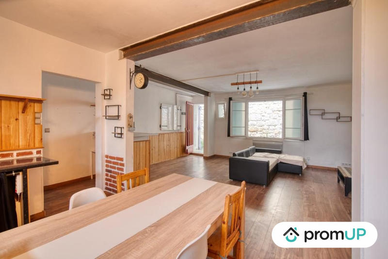 Maison - 90 m² - 3 pièces