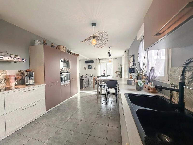 Maison - 126 m² - 6 pièces