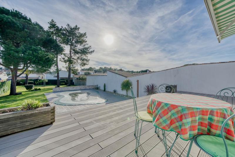 Pavillon - 111 m² - 5 pièces