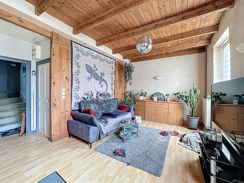 Maison - 91 m² - 5 pièces