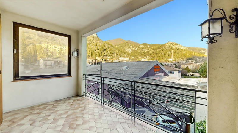 Duplex - 124 m² - 6 pièces