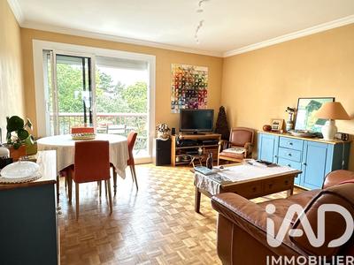 Appartement - 72 m² - 3 pièces