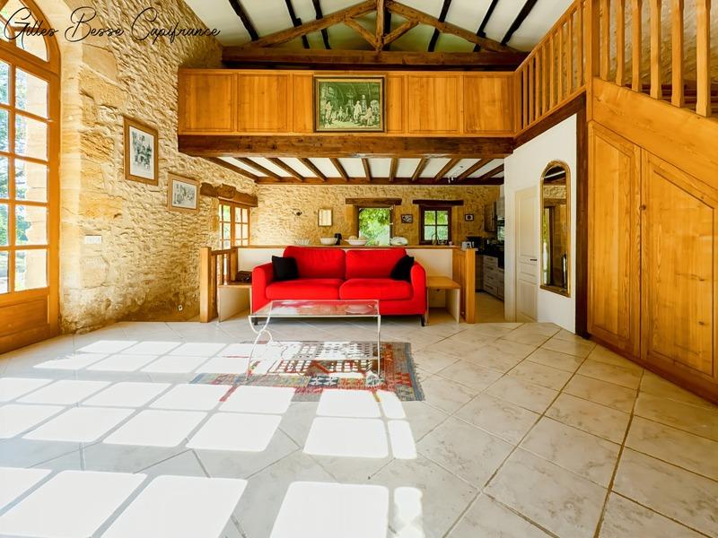 Maison - 150 m² - 5 pièces