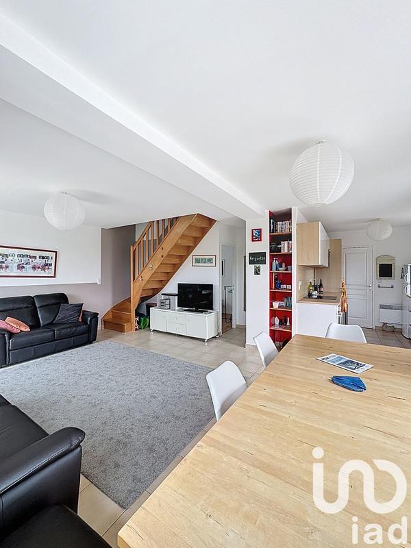 Maison - 87 m² - 5 pièces