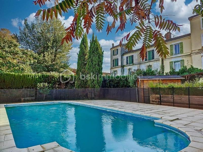 Appartement - 138 m² - 4 pièces