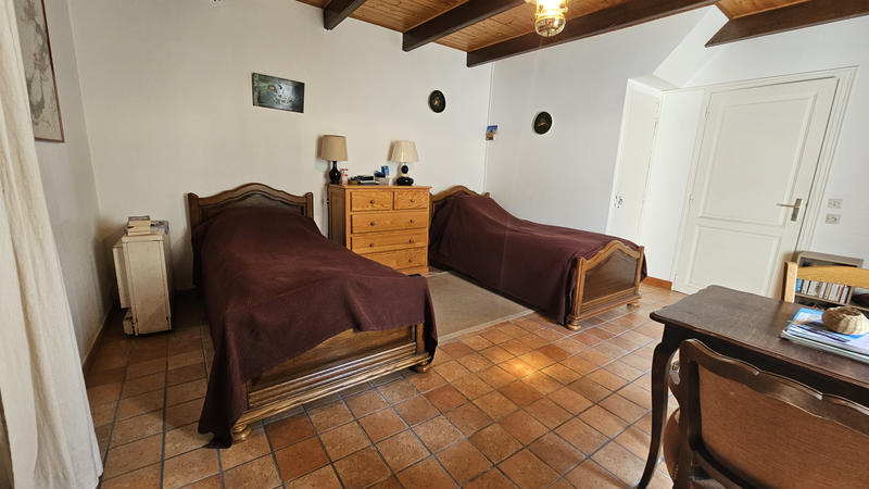 Propriété - 114 m² - 7 pièces