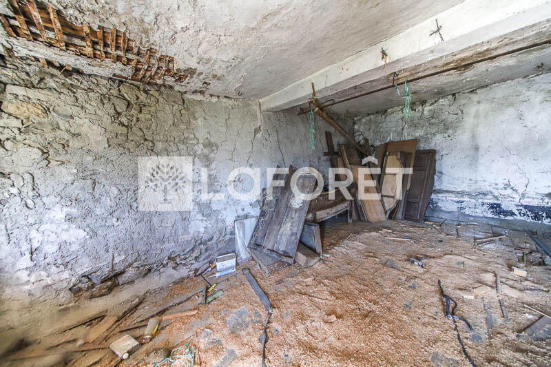 Maison - 170 m² - 2 pièces