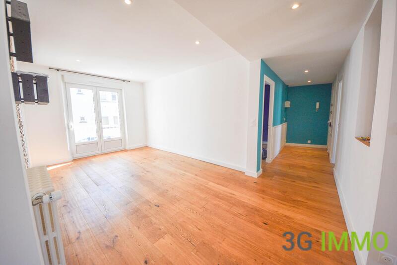 Appartement - 93 m² - 5 pièces