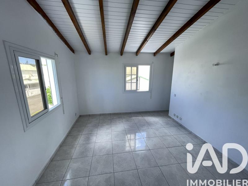 Appartement - 82 m² - 3 pièces