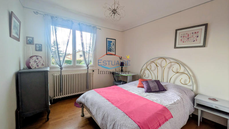 Maison traditionnelle - 123 m² - 5 pièces