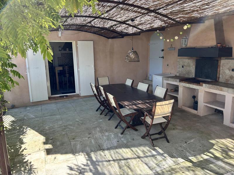 Maison - 159 m² - 6 pièces