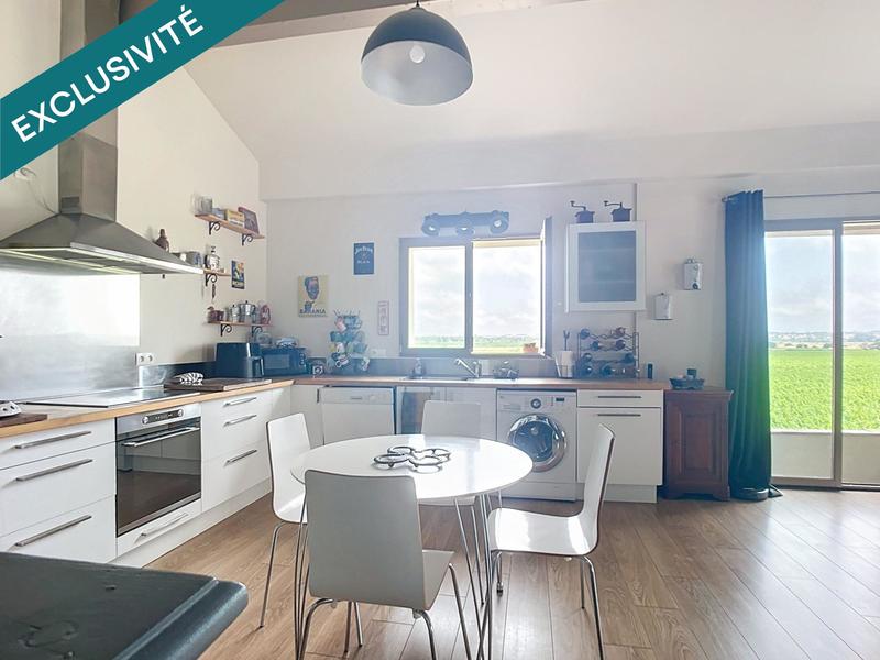 Maison - 209 m² - 9 pièces