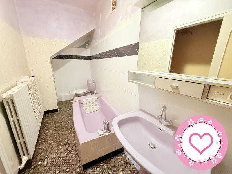 Maison - 96 m² - 4 pièces