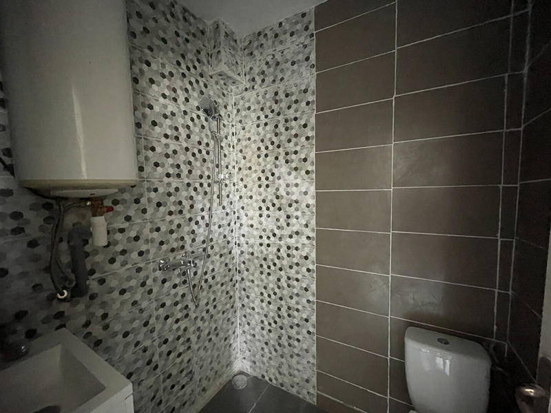 Immeuble - 90 m² - 5 pièces