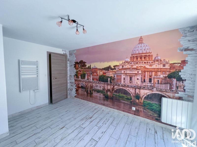 Maison - 280 m² - 6 pièces