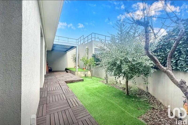 Appartement - 80 m² - 4 pièces