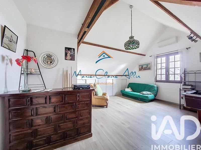 Maison - 142 m² - 6 pièces