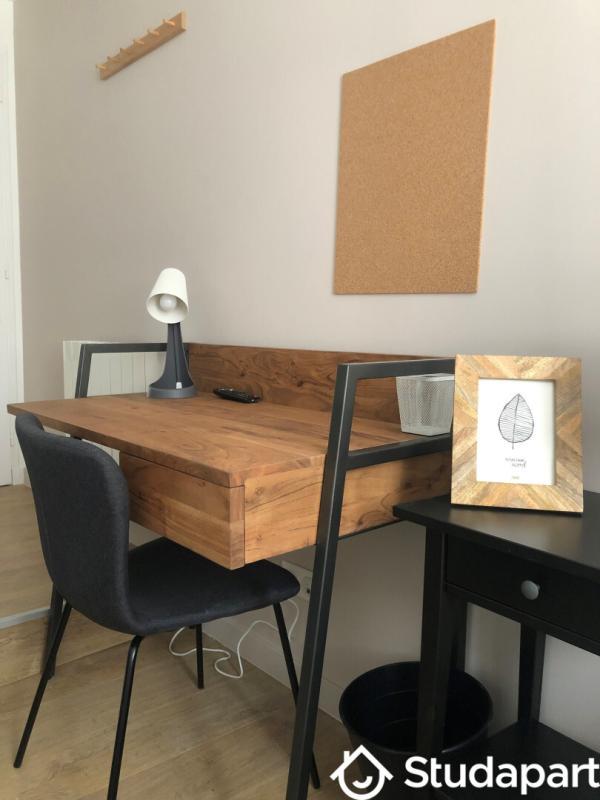 Chambre - 9 m² - 1 pièce